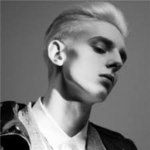 #搞笑趣事#画毁了的七年之痒,你们坚持到了七