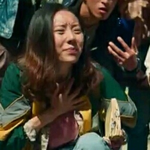 #我要上头条#身材是真的好,赤脚青春的美女