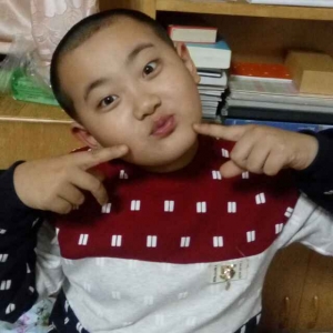 仙人跳团伙碰到硬茬子,东北黑大哥带人狠治仙人跳