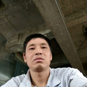 大鹏搞笑小视频_《屌丝男士与女老板有一腿、