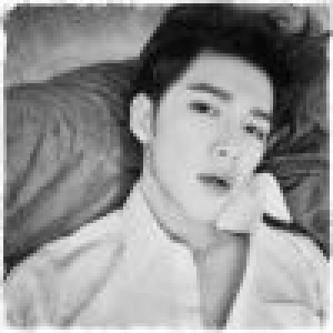 陈奕迅的《倾城》 红眼睛,幽幽地看着这孤城,